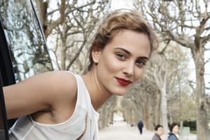 Nora Arnezeder photo #